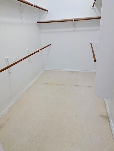 Building Photo - 3432 Winding Shore Ln