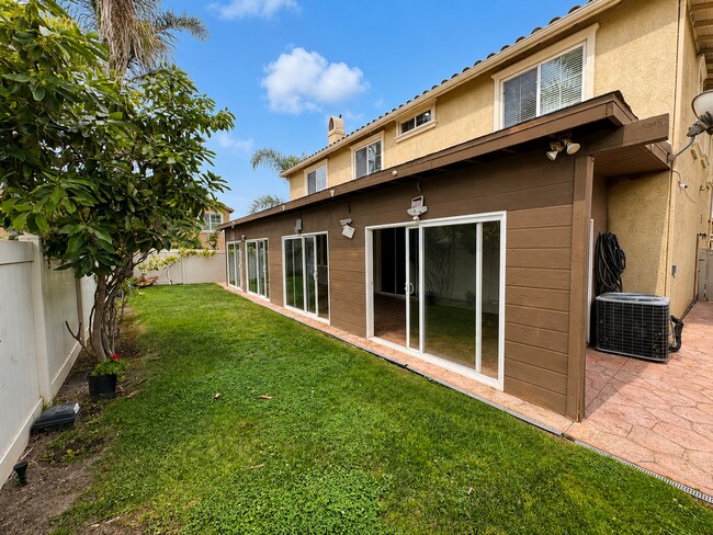 Building Photo - 621 Marbella Ct