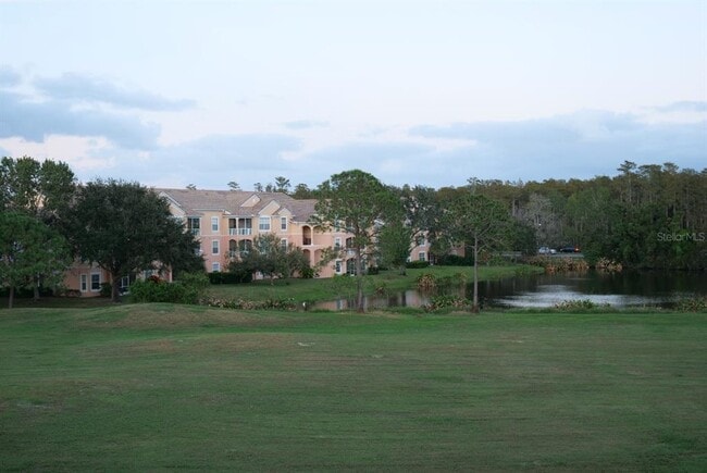 Building Photo - 13815 Fairway Island Dr