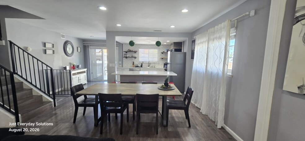 Building Photo - 11071 Bixler Cir