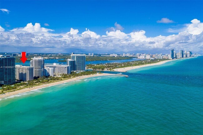 Building Photo - 10205 Collins Ave