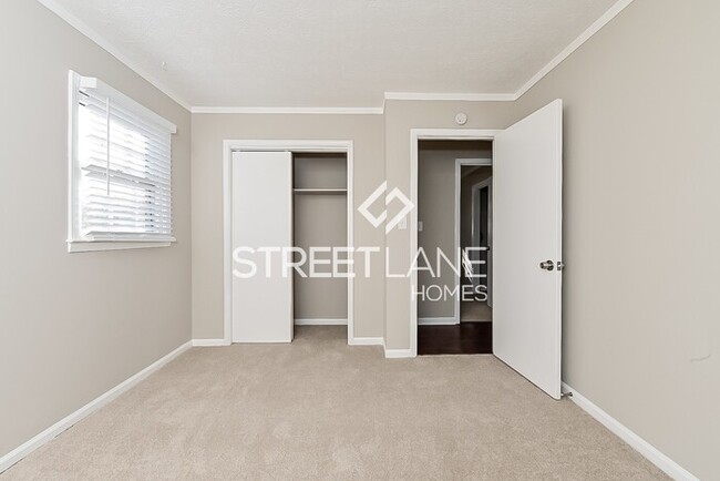Building Photo - Charming 3 Bedroom in Morrow!