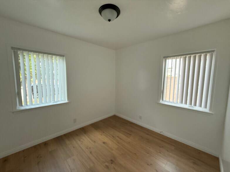 Building Photo - 6312 Overhill Dr