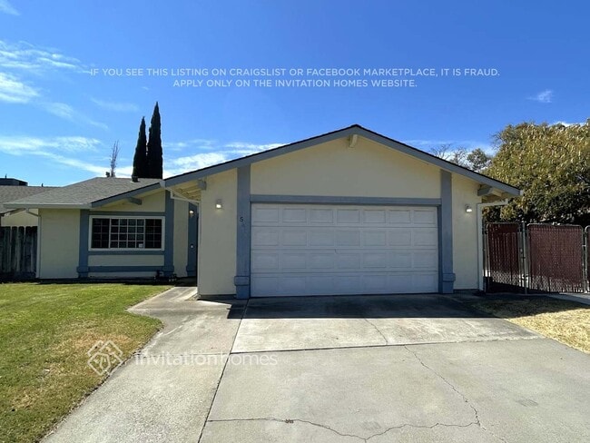 Building Photo - 1542 Claremont Dr