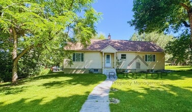 Building Photo - 206 N 200 E