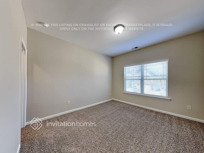 Building Photo - 856 Blind Brook Cir