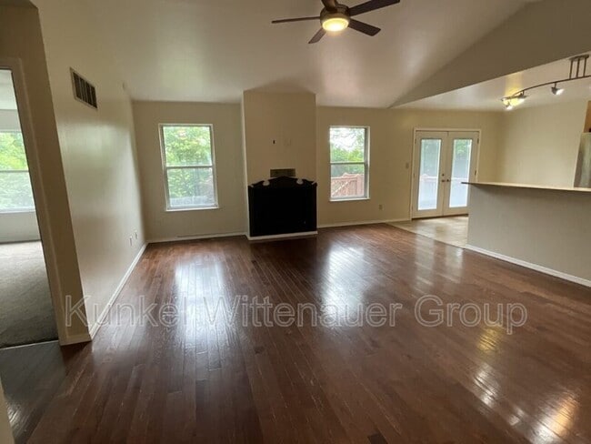 Building Photo - 2746 Brookrun Dr