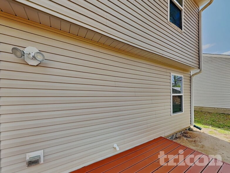 Building Photo - 232 Rustling Way