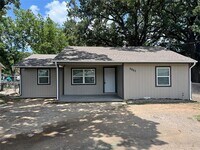 Building Photo - 9623 Laneyvale Ave