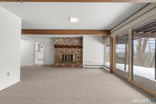 Building Photo - 304 Olmstead Hill Rd