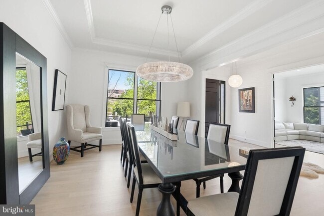 Building Photo - 2504 12th St N