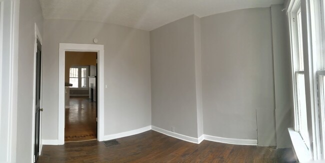 Building Photo - 506 Woodruff Place Middle Dr