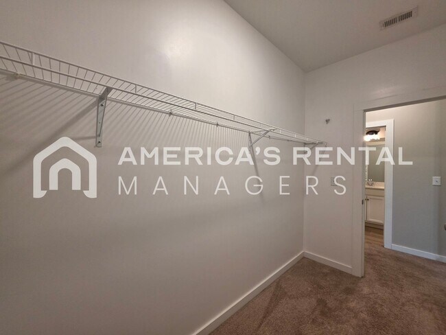 Building Photo - DEPOSIT PENDING!!! - Four Bedroom, Modern Home for Rent in Eastaboga - Available NOW!