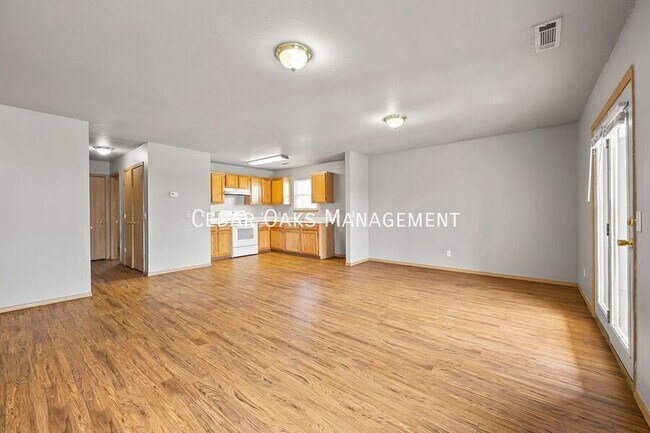 Building Photo - 213 Erin Pl