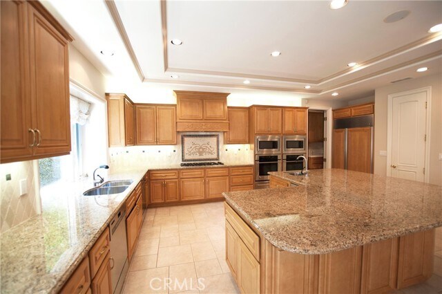 Building Photo - 15 Anacapa