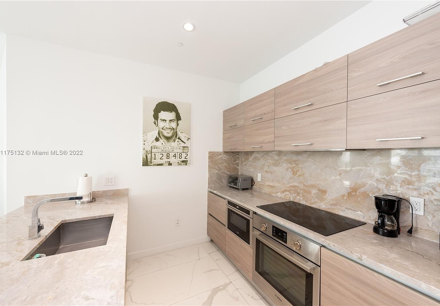 Building Photo - 1300 S Miami Ave