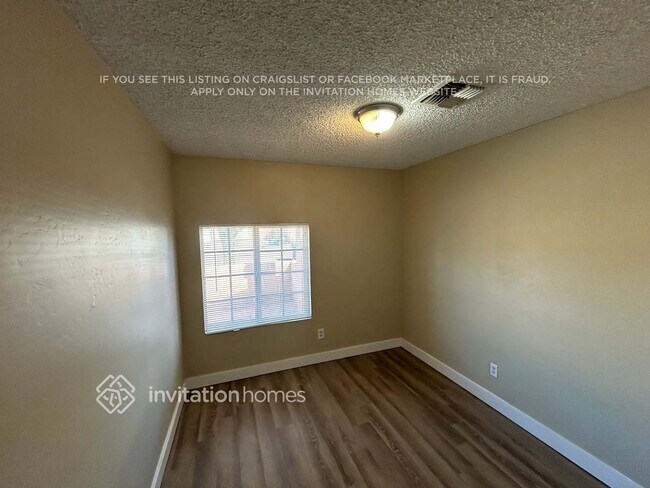 Building Photo - 7129 W Merrell St