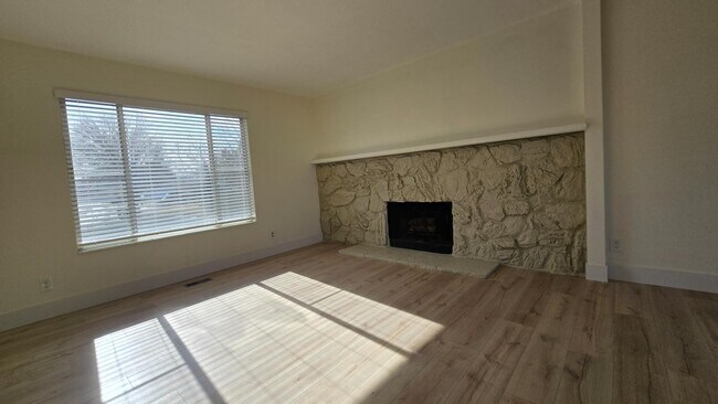 Building Photo - 1516 W 7470 S