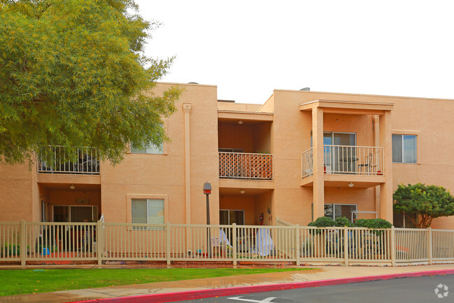 Building Photo - Council House Apartments