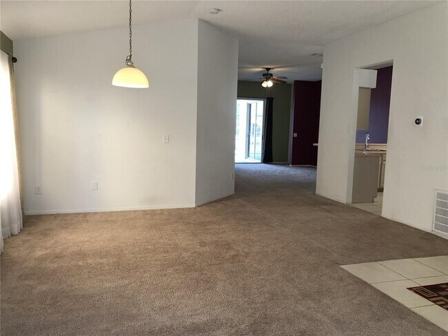 Building Photo - 2673 Chatham Cir