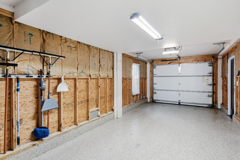 Building Photo - 17729 1st St E