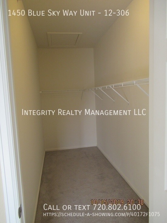 Building Photo - 1450 Blue Sky Way