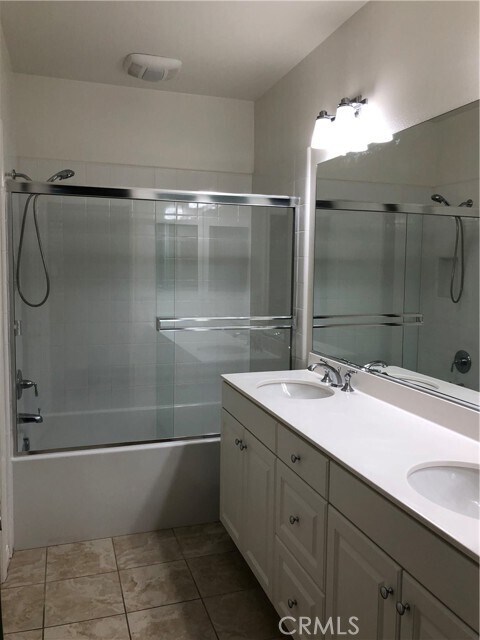 Building Photo - 146 Coralwood