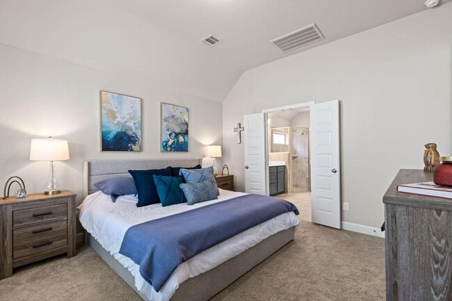 Building Photo - 321 Rise Ln