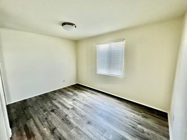 Building Photo - North Clairemont Gem | Fully Remodeled with Indoor-Outdoor Living & Designer Finishes