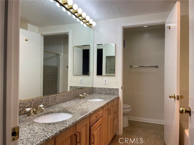 Building Photo - 200 N Swall Dr