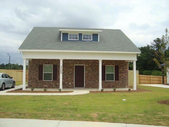 Primary Photo - 3325 Hals Wy