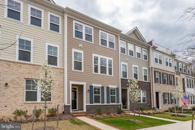 Building Photo - 1576 Meadowlark Glen Rd