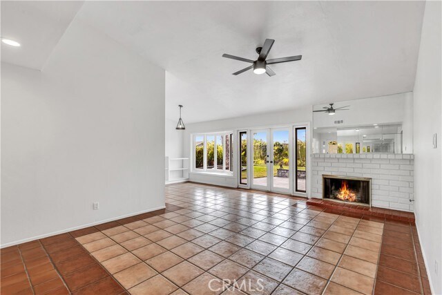 Building Photo - 33051 Christina Dr