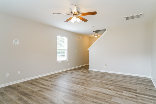 Building Photo - 306 Randolph Dr