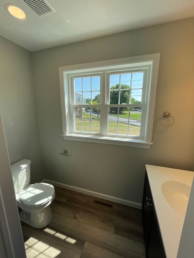 Building Photo - New Townhomes for Rent in Lancaster City -...