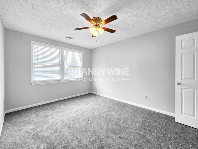 Building Photo - 4902 Fielding Way