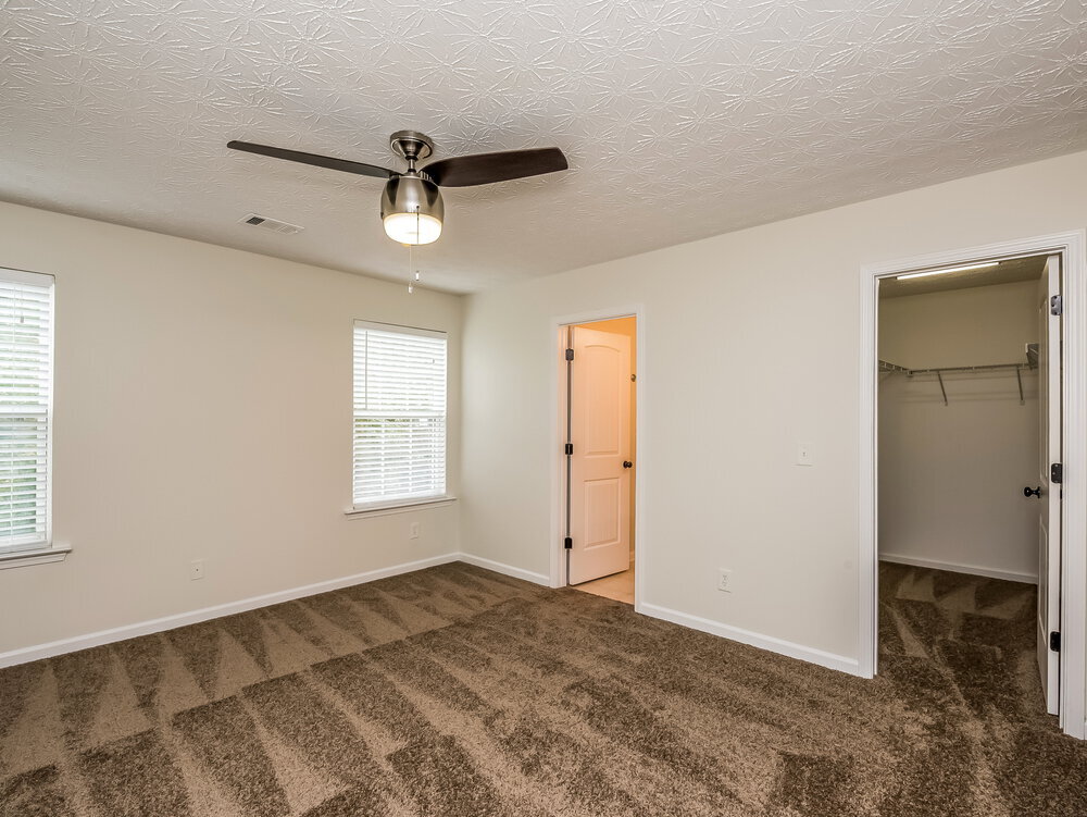 Building Photo - 120 Holly Mill Village Dr