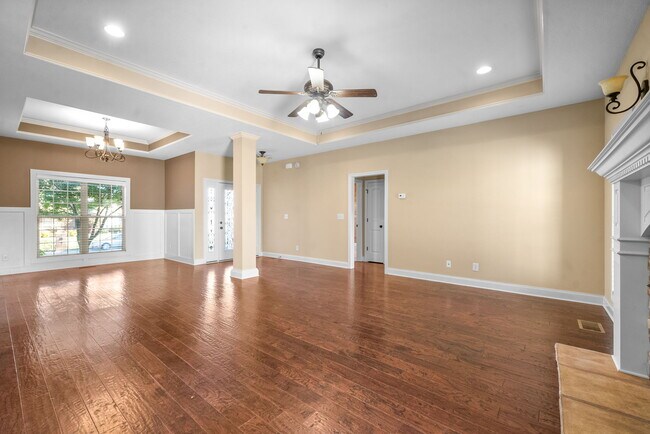 Building Photo - 3176 Porter Hills Dr