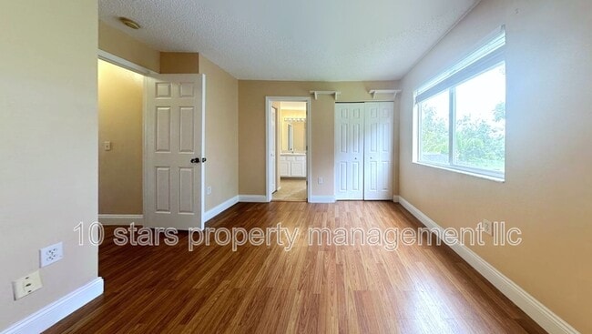 Building Photo - 1647 Gray Bark Dr