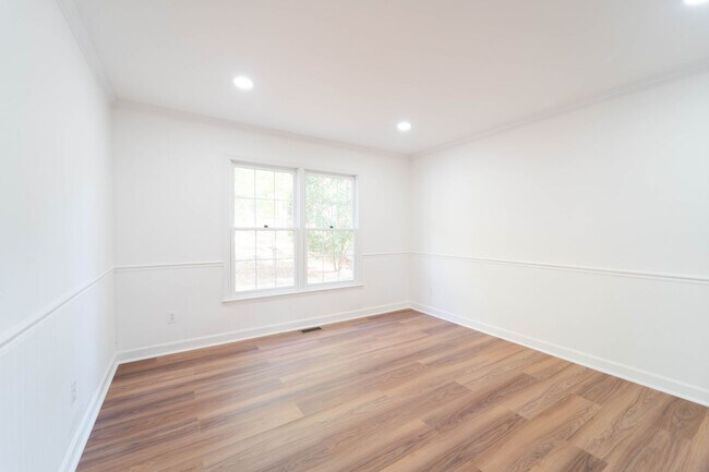 Building Photo - Fabulous Home in Aquia Harbor