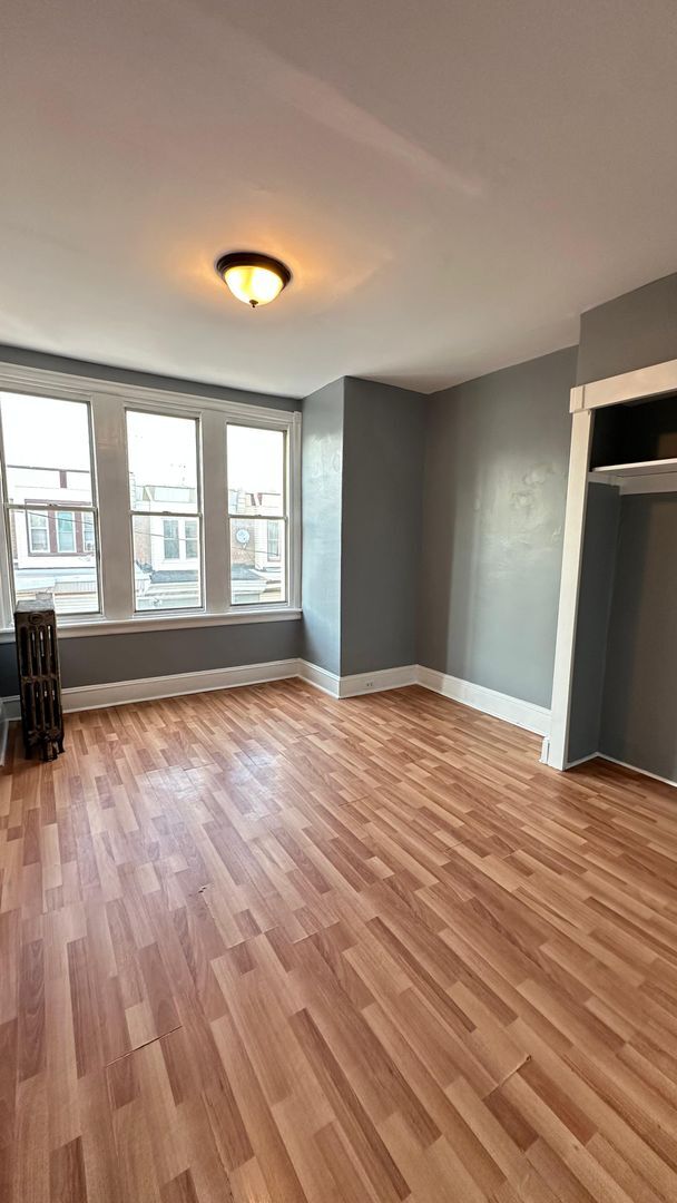 Building Photo - Remodeled Home - Kensington