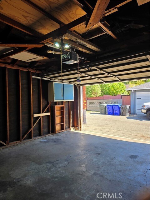 Building Photo - 808 N 10th Ave