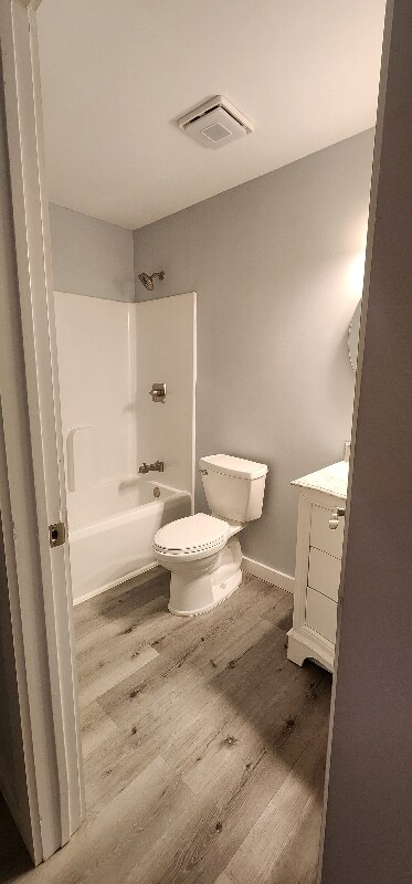 Building Photo - 303 Wayne Ave