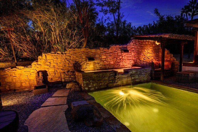 Building Photo - 71607 Sahara Rd