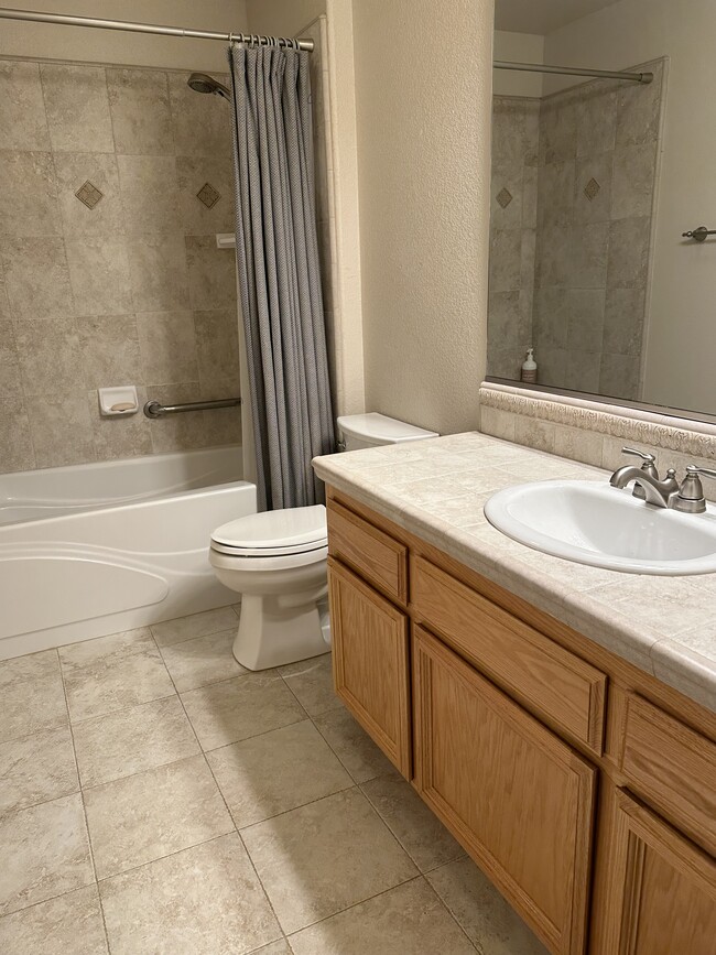 Building Photo - 11835 Kemper Oaks Ct
