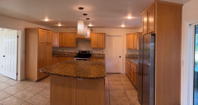 Building Photo - Ocean View Home for Rent in the Heart of Encinitas