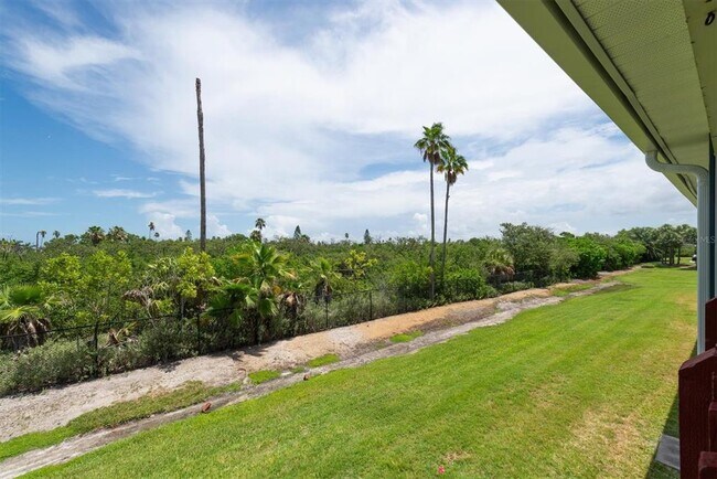 Building Photo - 802 Hidden Harbour Dr