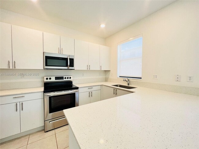 Building Photo - 13308 SW 286th Terrace