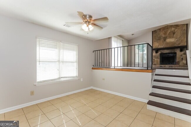 Building Photo - 6270 Leverett Dr