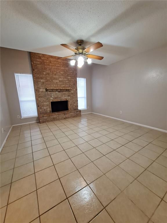 Building Photo - 5001 Middlecoff Dr